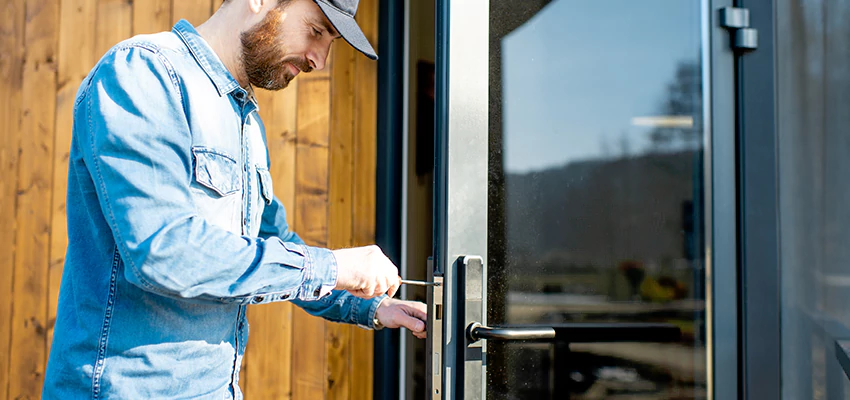 Frameless Glass Storefront Door Locks Replacement in Belleville, NJ