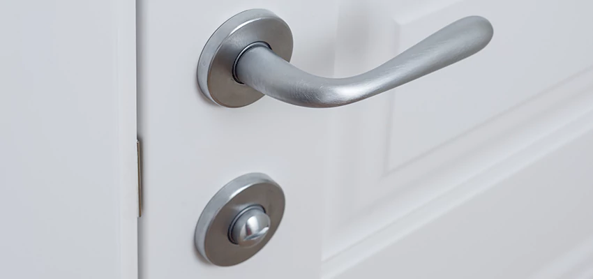 Single-Occupancy Restroom Locks Repair in Belleville, New Jersey